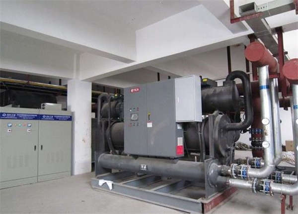 甘肃中央空调设备_热水炉厂家_西安水源热泵定制