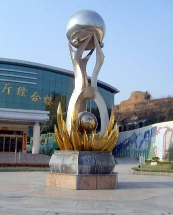 广安雕塑设计_广安动物雕塑设计_广安玻璃钢雕塑生产厂家