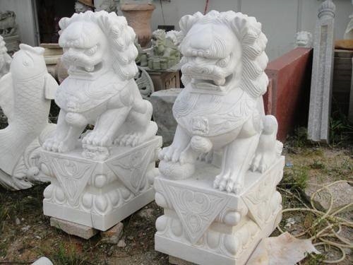 成都汉白玉狮子定制_成都汉白玉雕像厂家_成都景观园林摆件销售